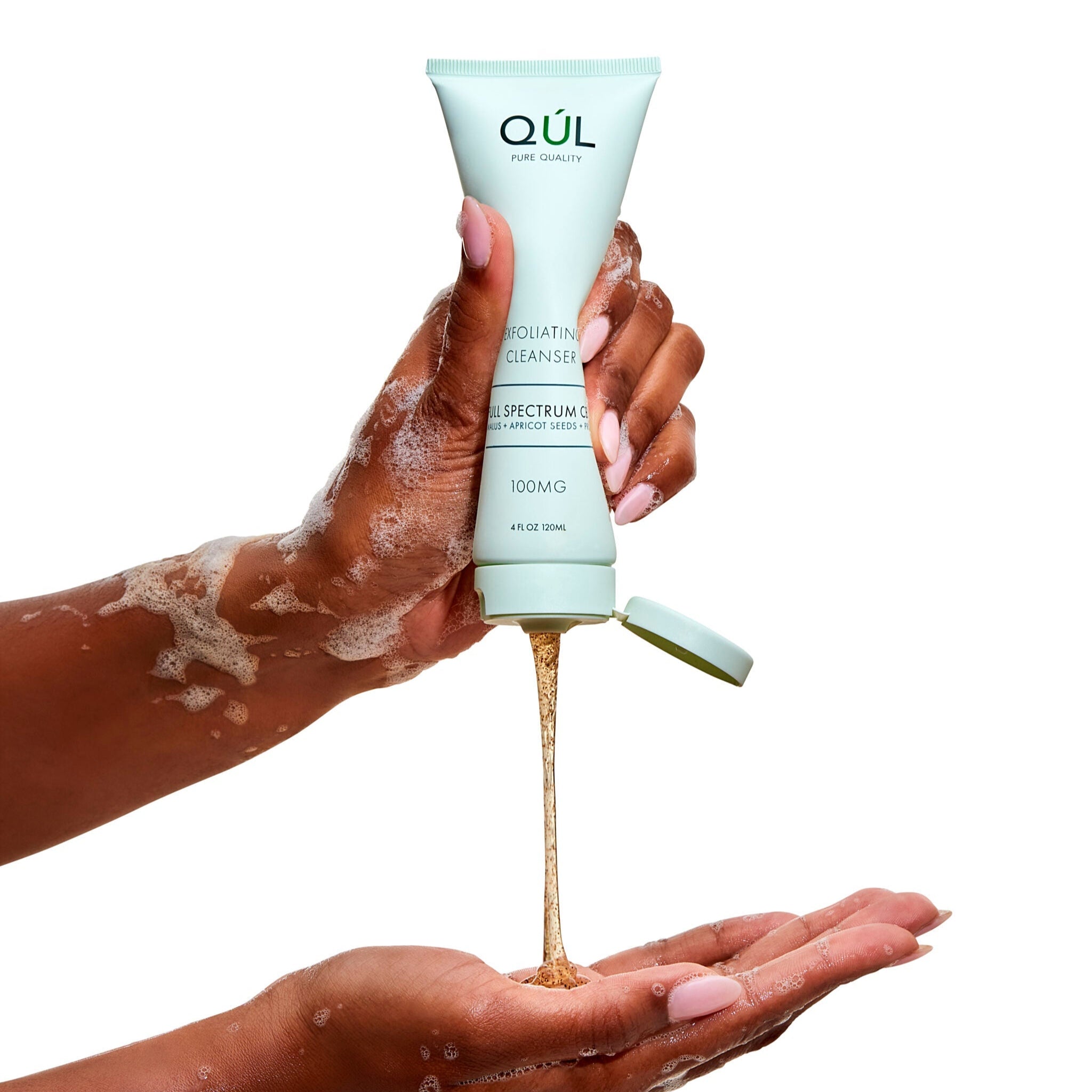 QUL Beauty Exfoliating Cleanser with Model's Hands